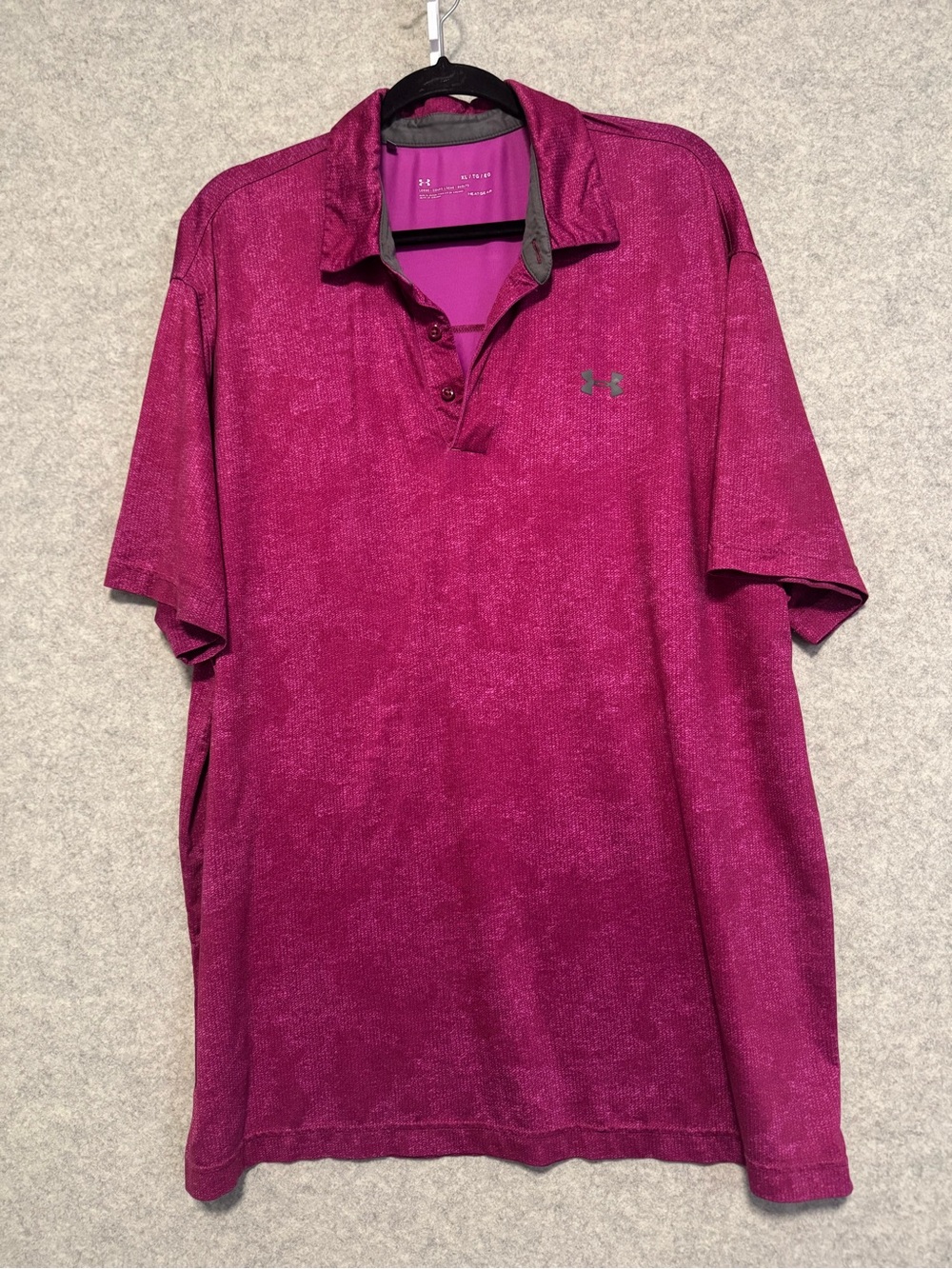 Under Armour Men’s Magenta/Fushcia Performance Polo